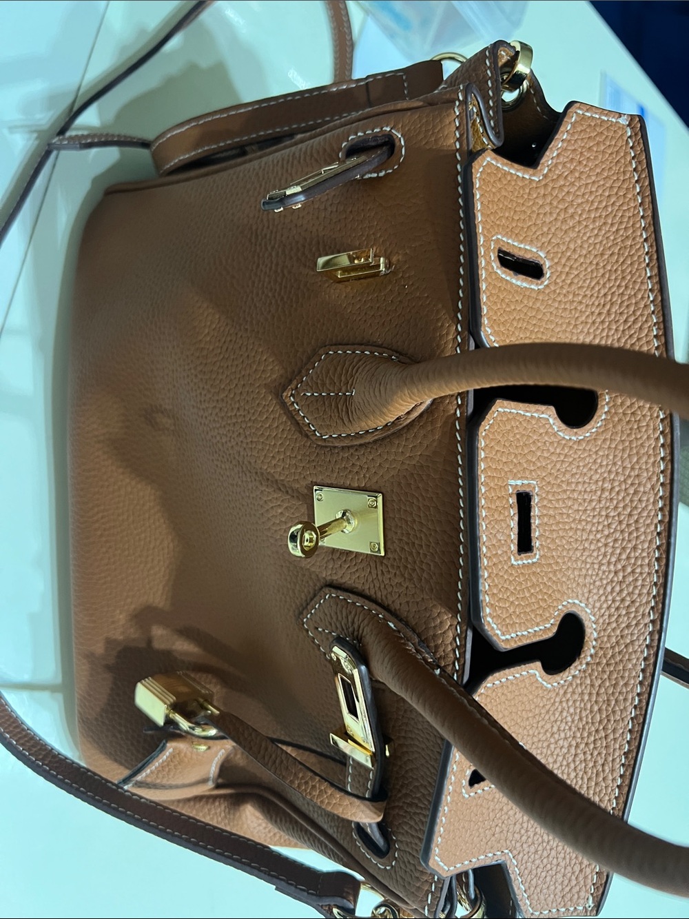Brown Leather Top-Handle Women’s Bag with Strap - Picture 5 of 6